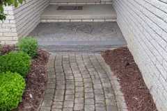 brick-pavers-walkway-before