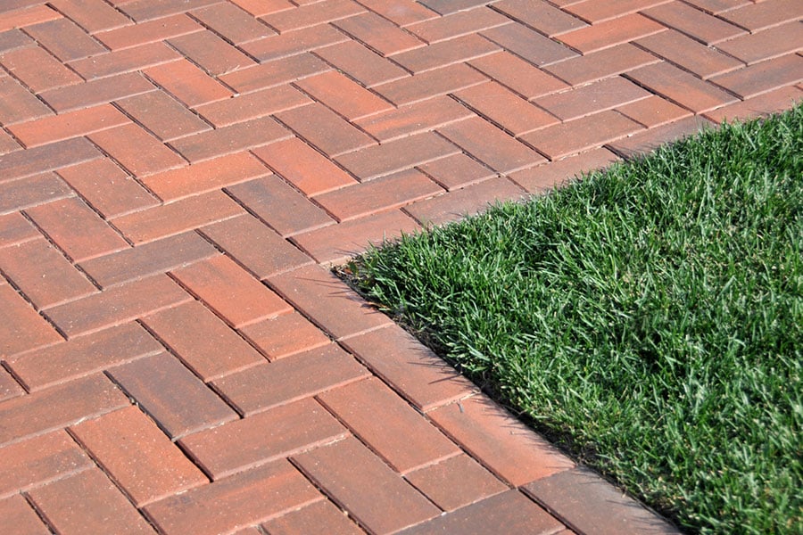Paving Bricks in Chesterfield MI